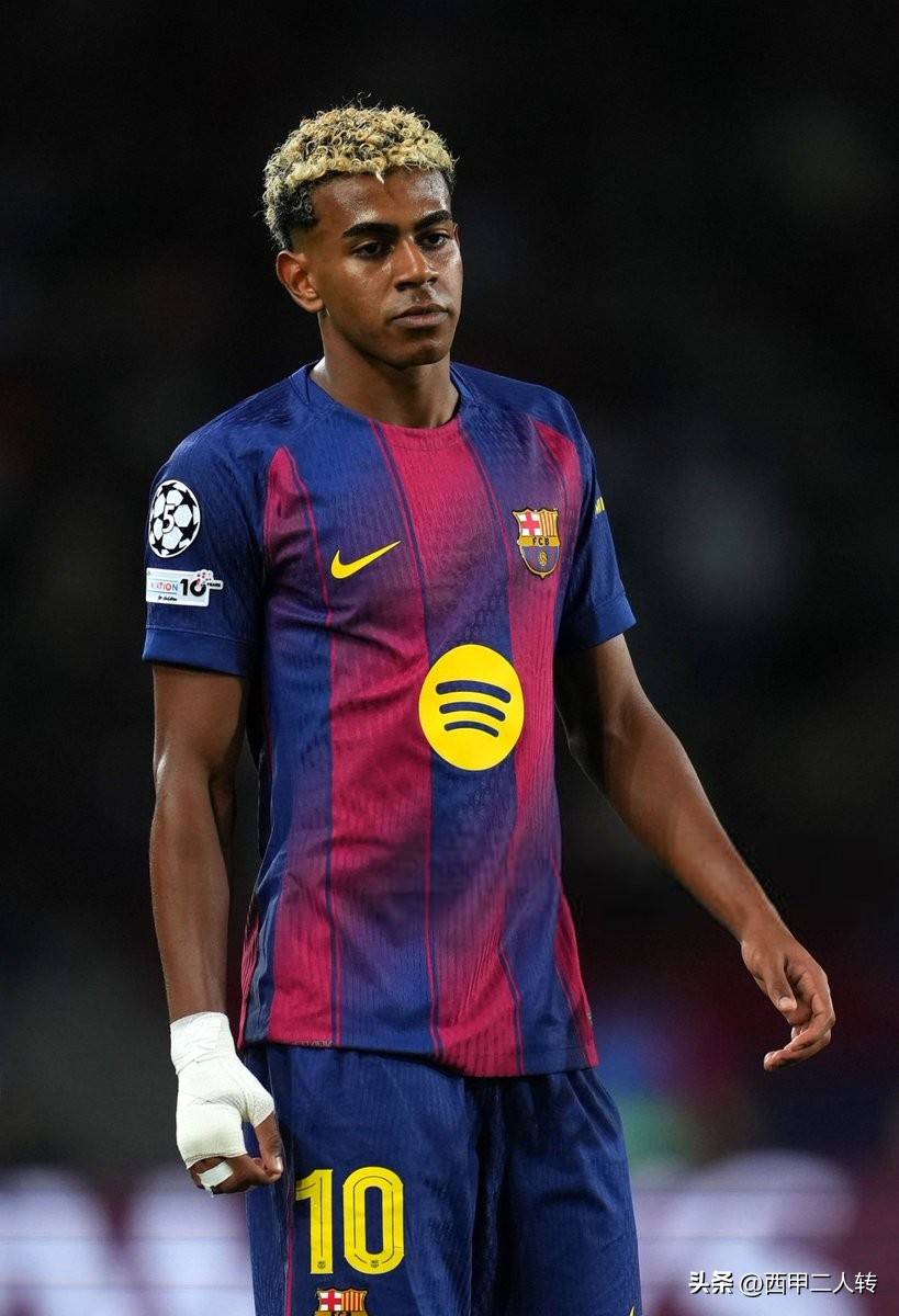 巴黎胜巴萨靠的不是体能,而是“头脑”——恩里克赛后霸气回应 巴黎胜巴萨靠的不是体能,而是“头脑”——恩里克赛后霸气回应