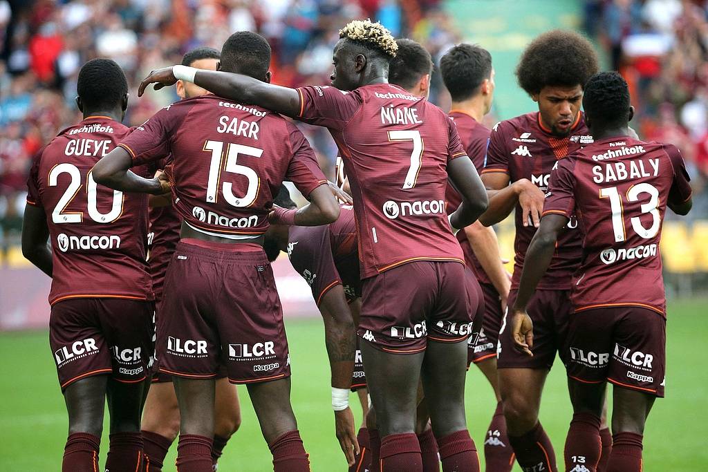 周日法甲焦点战:图卢兹主场强势出击,梅斯恐难全身而退 周日法甲焦点战:图卢兹主场强势出击,梅斯恐难全身而退