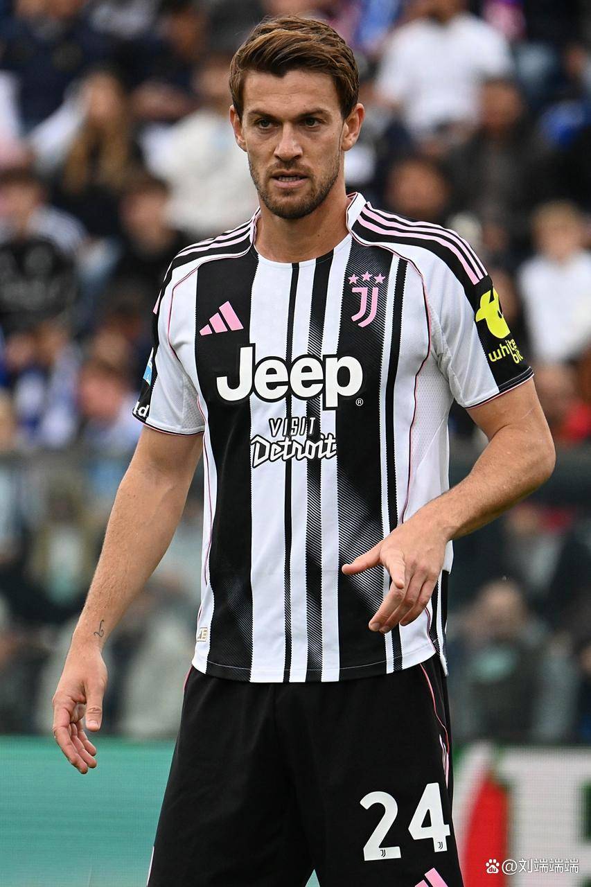 稳定军心,尤文续约31岁后卫,8场1球,新援戴维何时激活 稳定军心,尤文续约31岁后卫,8场1球,新援戴维何时激活